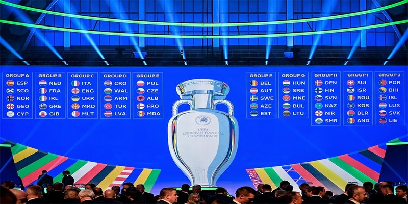 Vòng bảng Euro 2024 sẽ xác định những đội đại diện ưu tú nhất tranh tài ở VCK